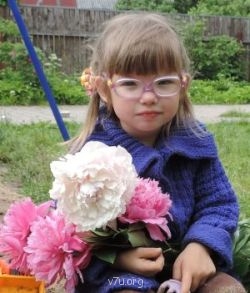 Эту девочку зовут Елизавета - пионыЛВ.jpg