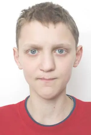 Из одной семьи - двое с полным статусом  - 8uv00-it37.webp