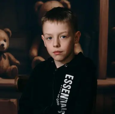 Из одной семьи - двое с полным статусом  - 8cy99-of41.webp