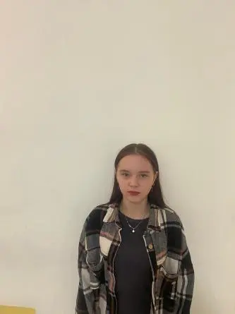 Марина, 17 лет - 7vx4t-189og.webp