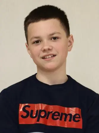 Максим - cvptj-3cow.webp