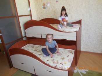Продам кровать для двоих детей - image (2).jpg