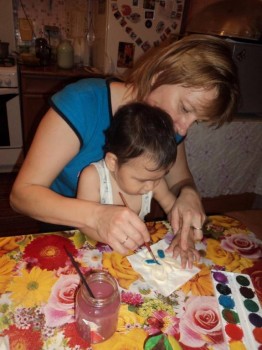 Солнечного настроения тем, кто ищет своих детей  - рисунки.jpg