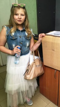 Не угадаешь, где сделаешь удачное фото. Это вот - на почте.