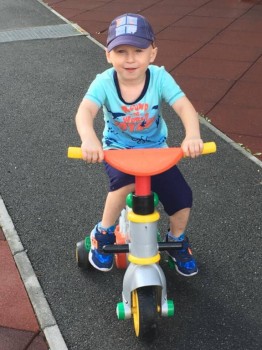 Солнечного настроения тем, кто ищет своих детей  - wtDOSgkn5zY.jpg