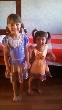 Азалина и Лиза))