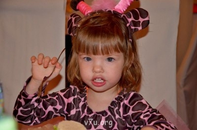 Эту девочку зовут Елизавета - dEu_qjF4LHY.jpg