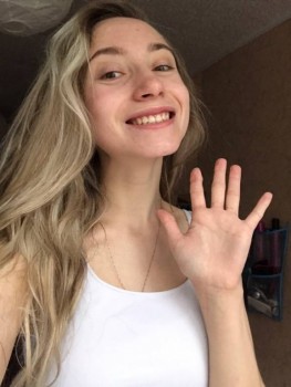 Кристина. Девочка с интересной историей. - -CtfvSyjPdQ.jpg