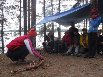 Учимся разводить костер.