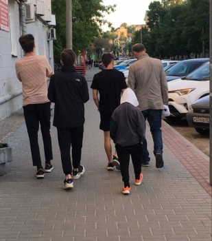 Взяли под опеку парня 17 лет - 217525DB-184A-404B-AB1D-7A2FB6084E3F.jpeg