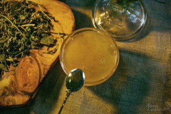 Настоящий таёжный мёд и другие полезные дары Алтая - fIYqz33ztBw.jpg