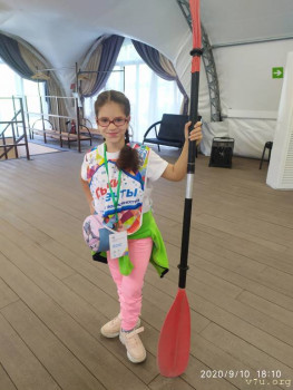 дЭвушка с веслом))