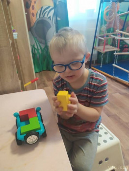 Полюбил машинки головоломки