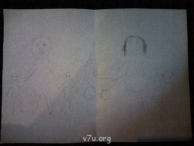 Потом поняла, что она "свободна", а играть не с кем - и передразнила Андрея.