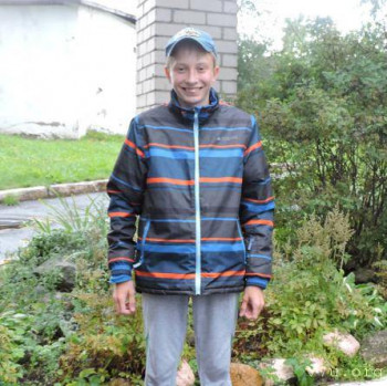 Денис 2010 г.р ищет семью - af1ov-sgih[1].jpg