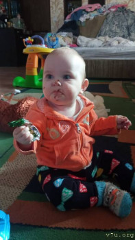 Это младшая