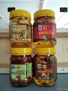 Мёд с орехами