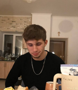 Взяли под опеку парня 17 лет - 976461DE-AB1D-4A3F-8ADA-BD7ABC64061C.jpeg
