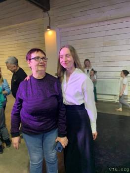 Это  на  творческом  отчете