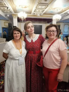 С Анной Миклош и тётей Наташей)