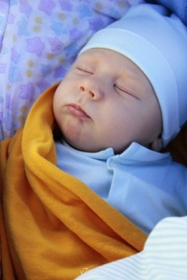 Спал хорошо,мечта любой мамы..