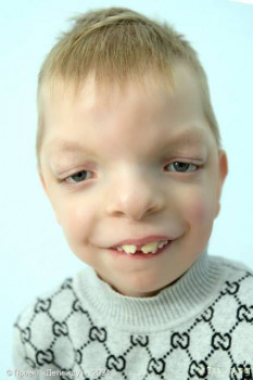 Максим С., май 2016 г рождения из Подмосковья, ждет маму и папу - image.jpg