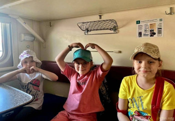 Ищем девочку одну с 5 лет - Screenshot_2024-06-25-22-54-27-25_99c04817c0de5652397fc8b56c3b3817.jpg