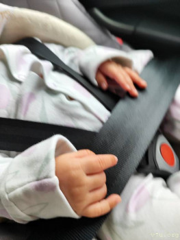 У деда в машине слушала рок-музыку