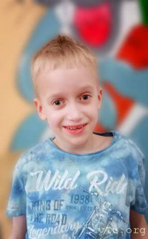  Сделай шаг - дети с тем самым диагнозом - 8uv00-1246g.jpg