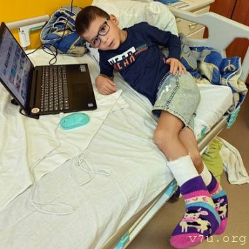 Чудо-малыш из Питера. И две сестры - 2qdy3v0cpo7wr6kwdi3vludn1bxltqg3.jpg