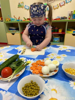 Настя и Ева - Челябинская обл. 4 и 3 года  - image.jpg