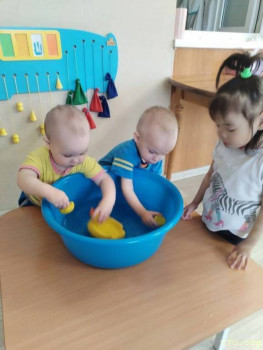 Двое из пятерых с 5й группой. Сахалинские. - image.jpg