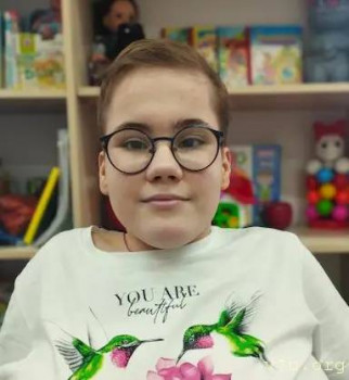 Мирослава может стоять. 16 лет - image.jpg