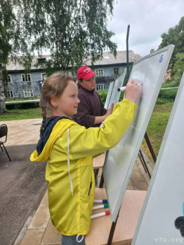 Сёстры Соня и Кристина - Коми - image.jpg