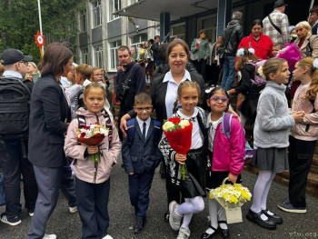 Чудо-малыш из Питера. И две сестры - image.jpg