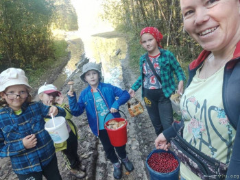 Сёстры Соня и Кристина - Коми - image.jpg