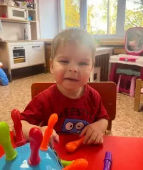 Покажите анкеты ребеночка до 5 лет любого пола  - c4upo-ptz4.webp