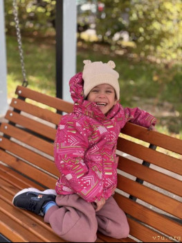 Василиса, 5 лет, Новосибирская область - Screenshot_20251110_232053_org_telegram_messenger_LaunchActivity.jpg