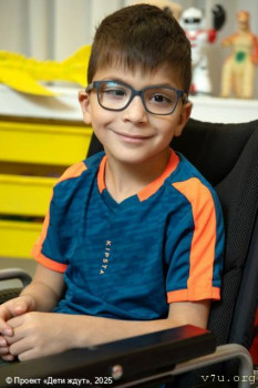 Чудо-малыш из Питера. И две сестры - image.jpg