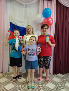 Отличница, красавица - улыбчивая Анечка, несколько месяцев в дд - image.jpg