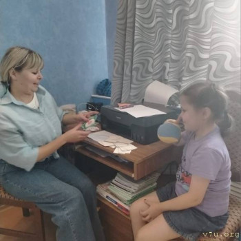 Отличница, красавица - улыбчивая Анечка, несколько месяцев в дд - image.jpg