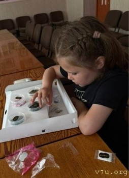 Отличница, красавица - улыбчивая Анечка, несколько месяцев в дд - image.jpg