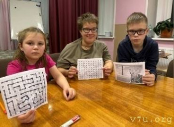 Отличница, красавица - улыбчивая Анечка, несколько месяцев в дд - image.jpg