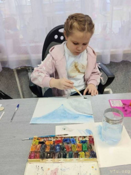 Отличница, красавица - улыбчивая Анечка, несколько месяцев в дд - image.jpg