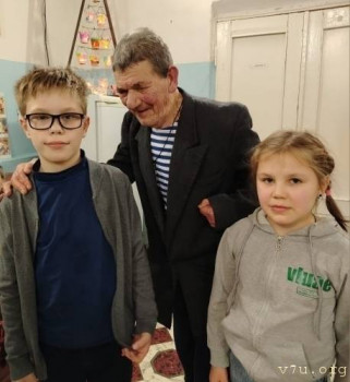 Отличница, красавица - улыбчивая Анечка, несколько месяцев в дд - image.jpg