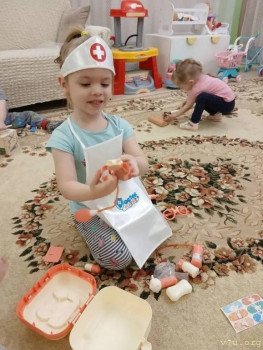 Анна и 2В - почтиТройняшки. Смоленская - image.jpg