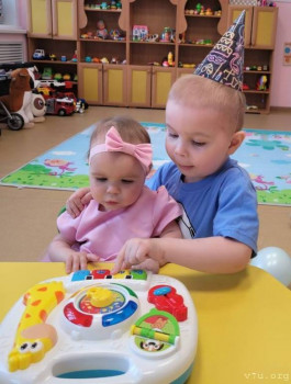 Малыши Ярик и Милана - image.jpg