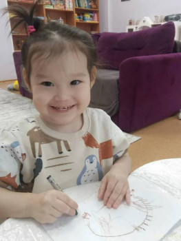 Почти двойняшки Богдан и Алёнка Санкт-Петербург  - image.jpg