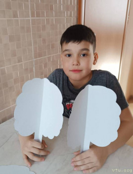 Амир, Альбина, Ахрор и жираф - image.jpg