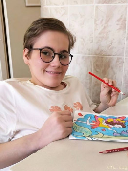 Мирослава может стоять. 16 лет - image.jpg